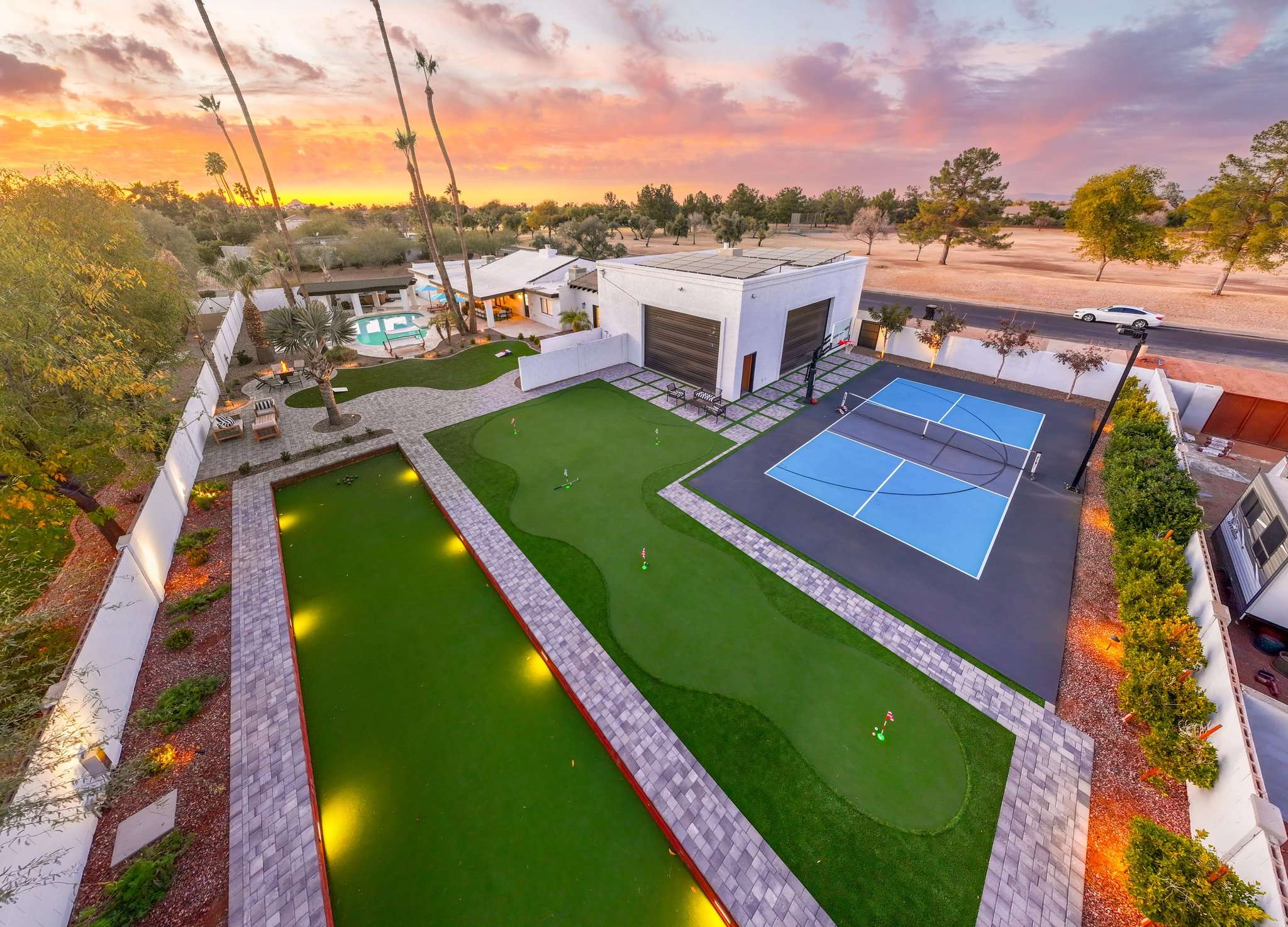 Scottsdale Palms Resort, a 5-bedroom Kierland vacation rental with pool table and sport court