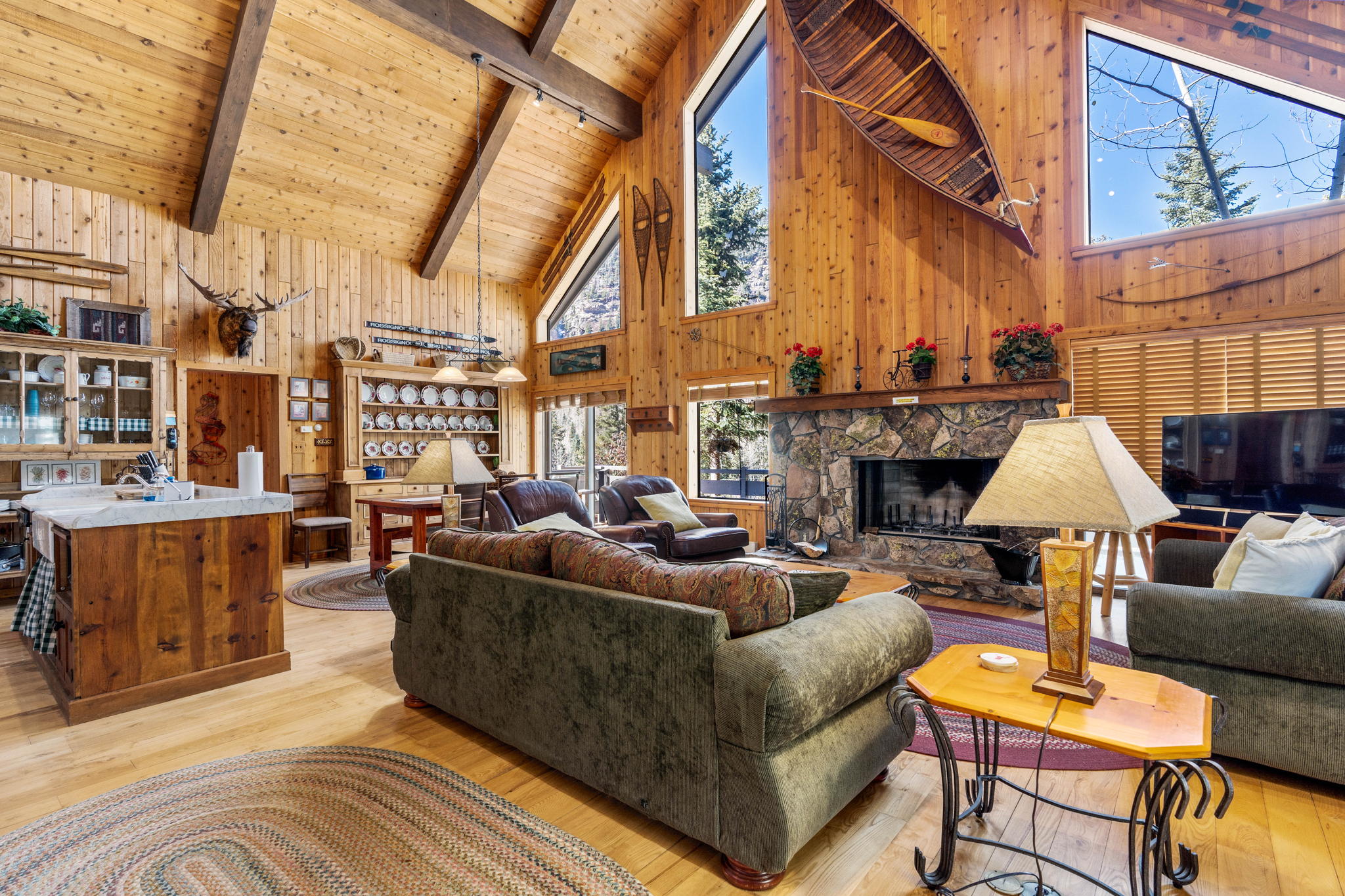 Booking Direct in Durango is Better Than Airbnb