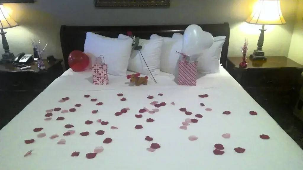 Romantic suite decorated for an anniversary or honeymoon at Arrowhead Manor