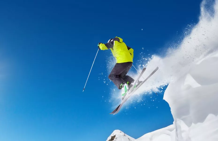 Staying Active in Cooler Months: Workouts to Warm You Up