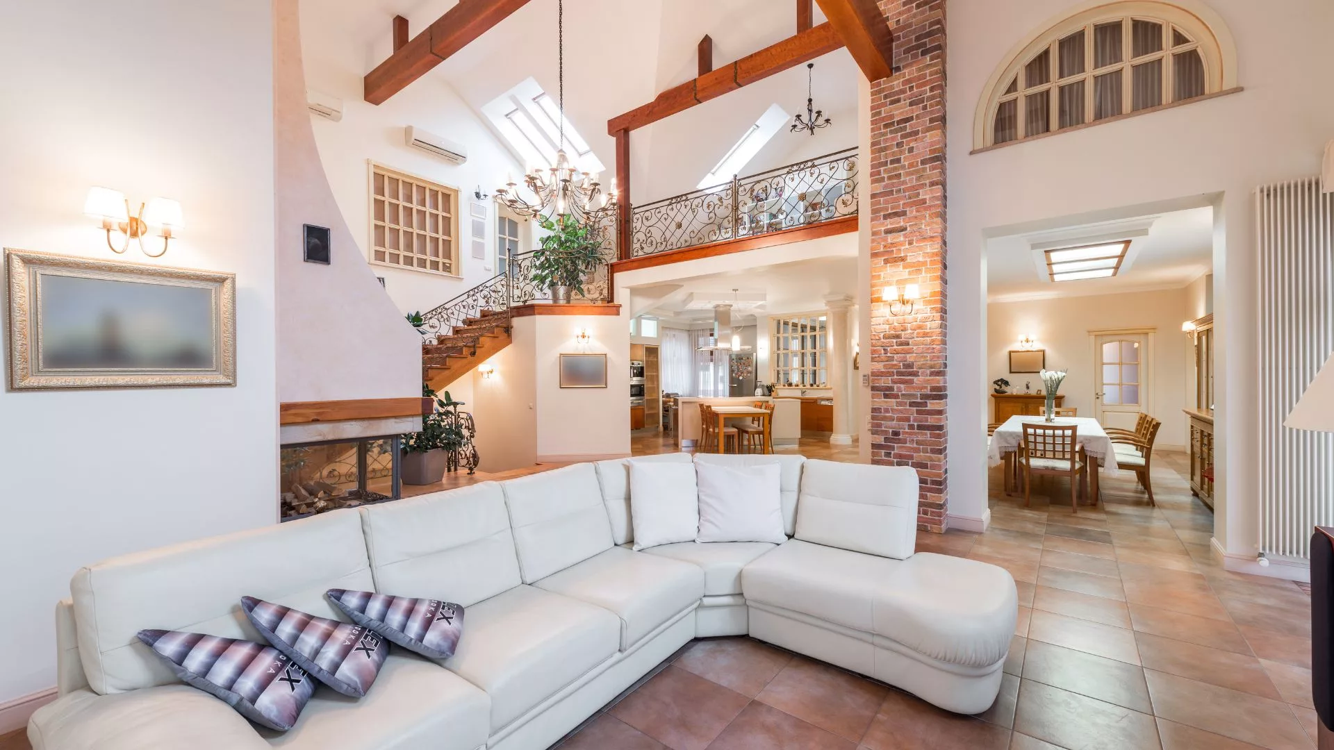 Luxury home stays