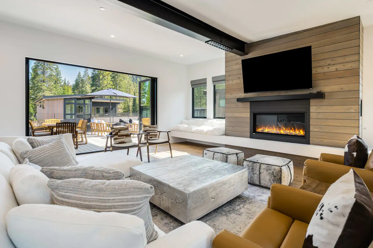 vacation rentals with luxury amenities