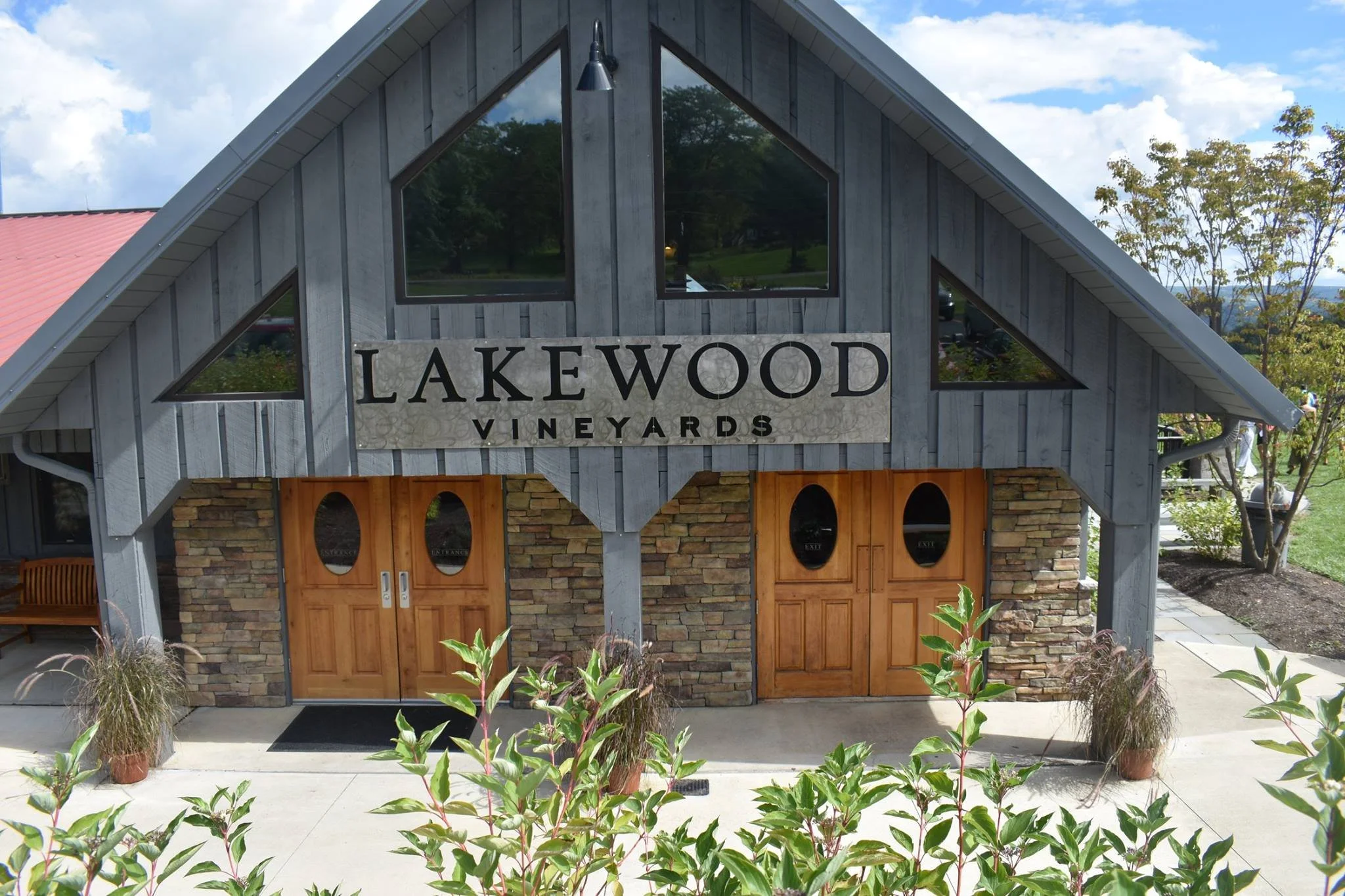 Lakewood Vineyards