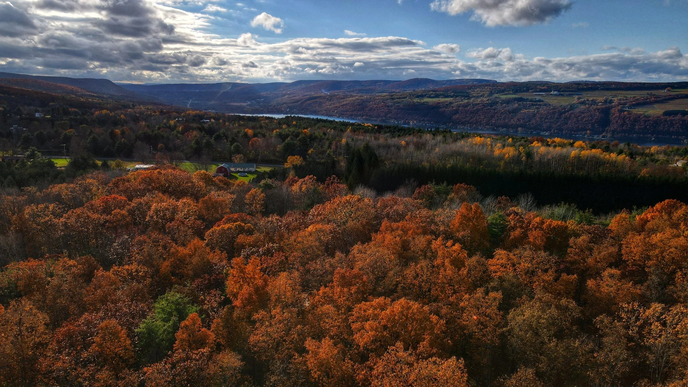 Keuka Lake Autumn (3).jpeg