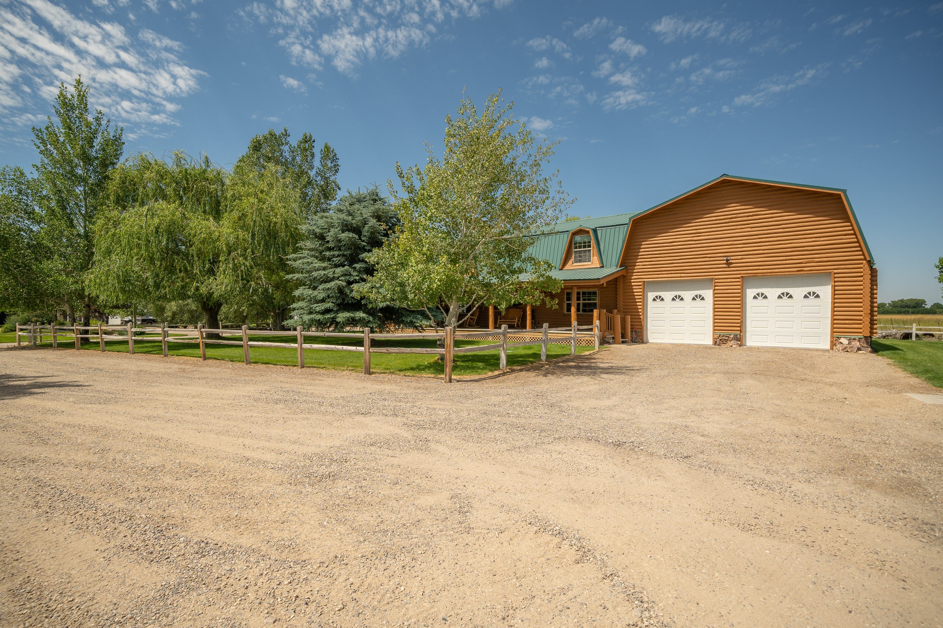 Uncle Terry's Cabin exterior view
