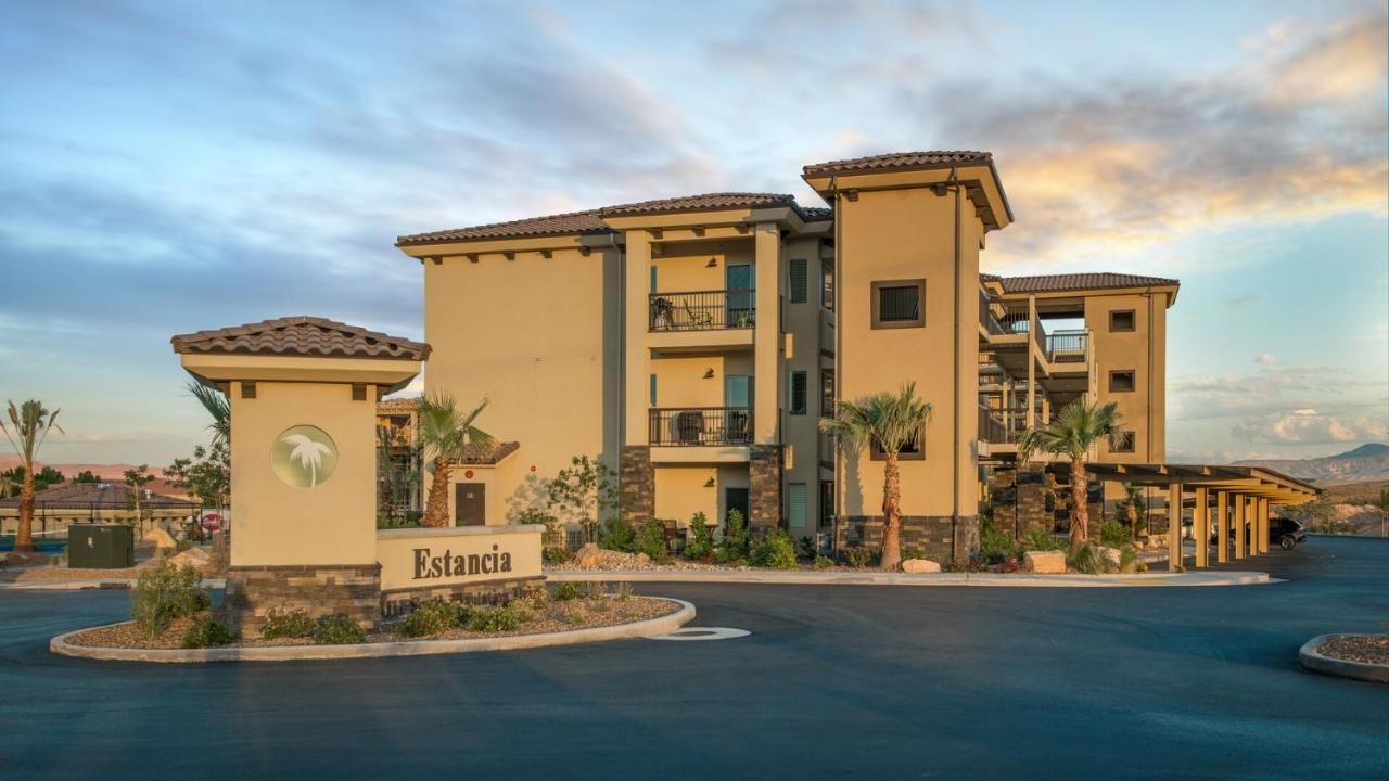 Skyline Ridge exterior