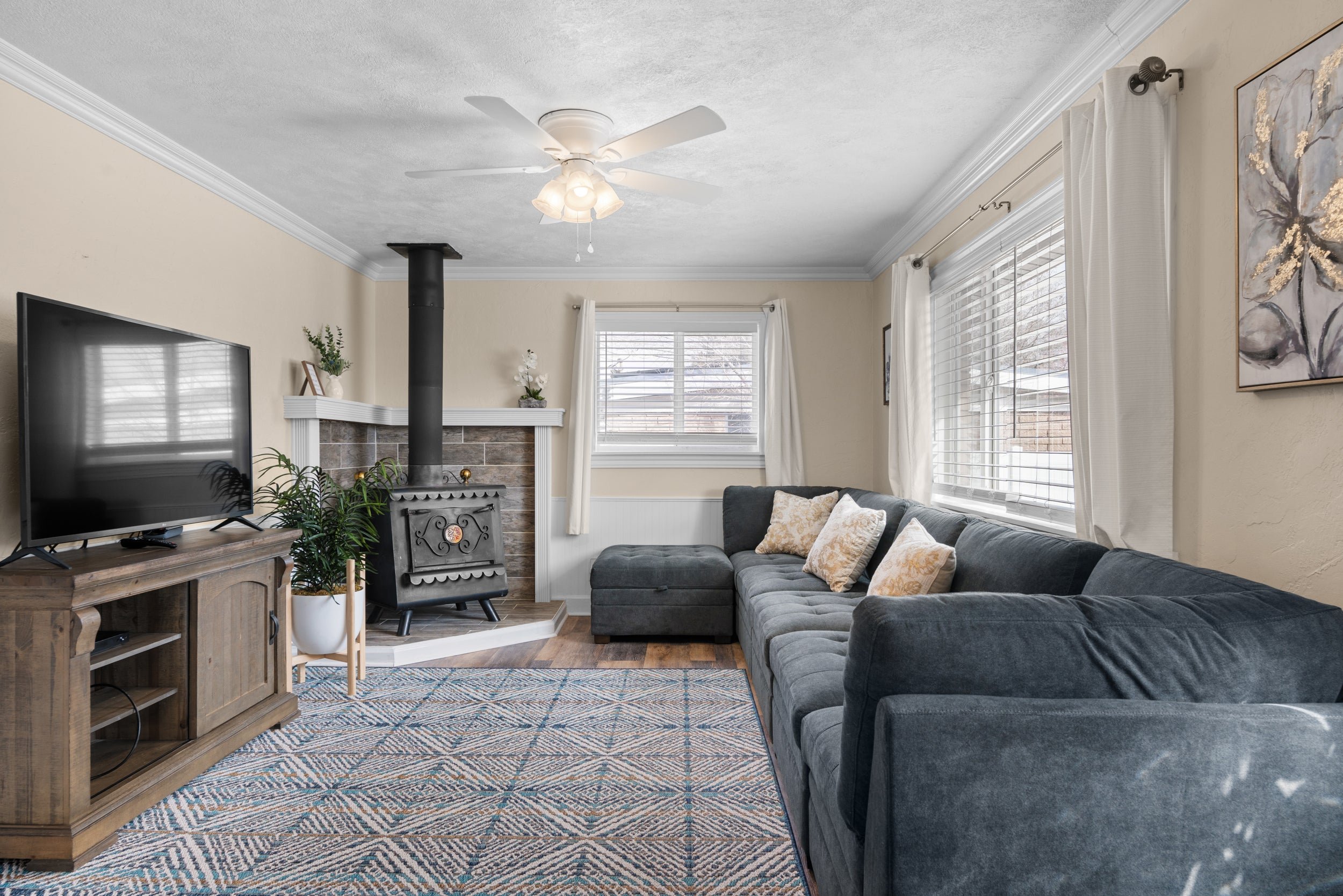 Sweet Retreat interior
