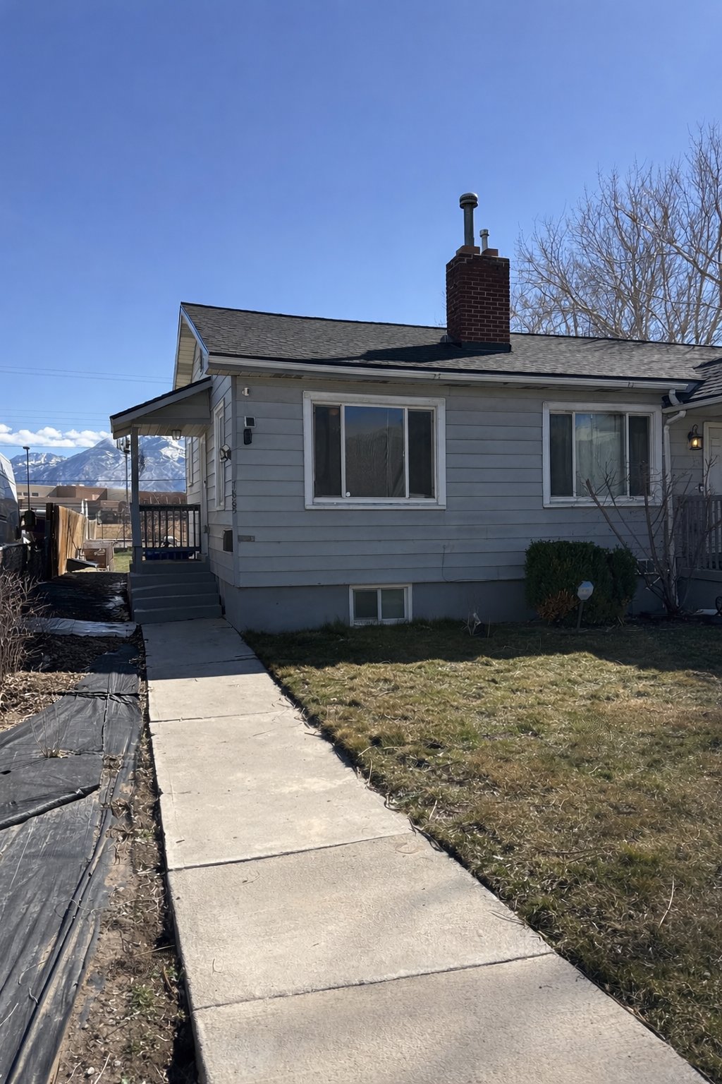 Midvale exterior