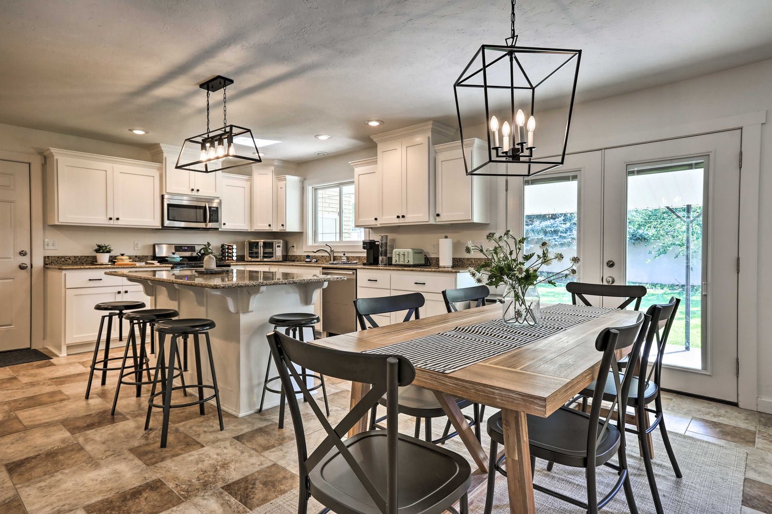 Riverview Retreat exterior