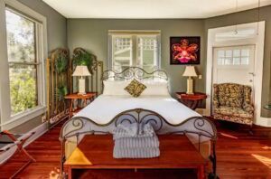 Insiders Guide to Booking a VRBO