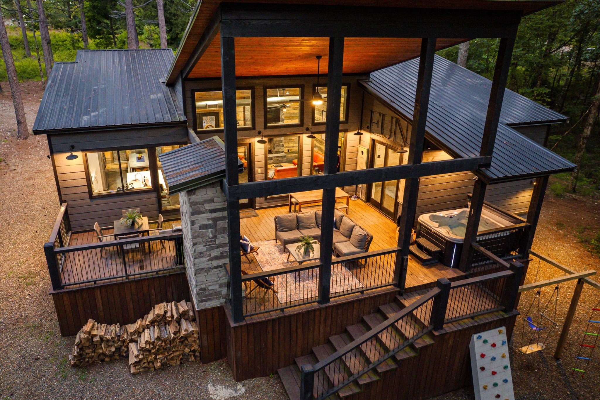Broken Bow cabin rentals vs hotels