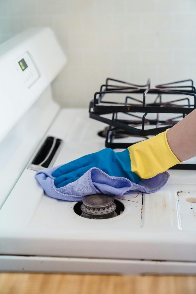 Deep cleaning stove top best vacation rentals Las Vegas