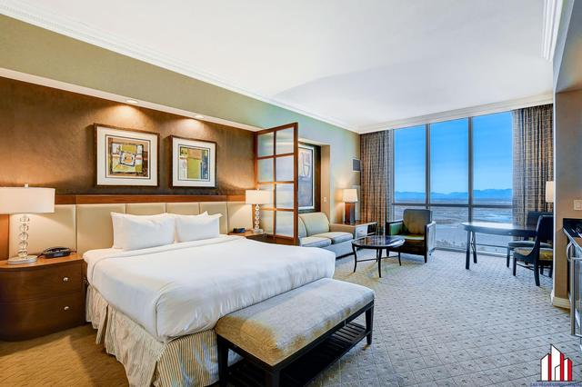 MGM Signature-29-804 Penthouse Jacuzzi Studio