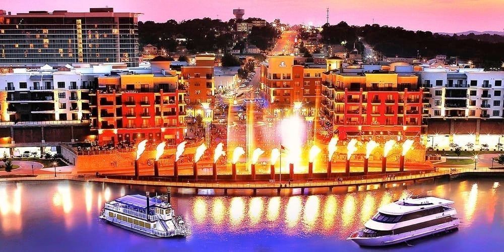 Branson Landing waterfront shopping and dining district on Lake Taneycomo in Branson, Missouri