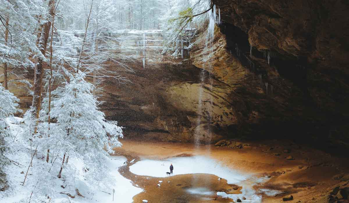 ash cave gallery 1