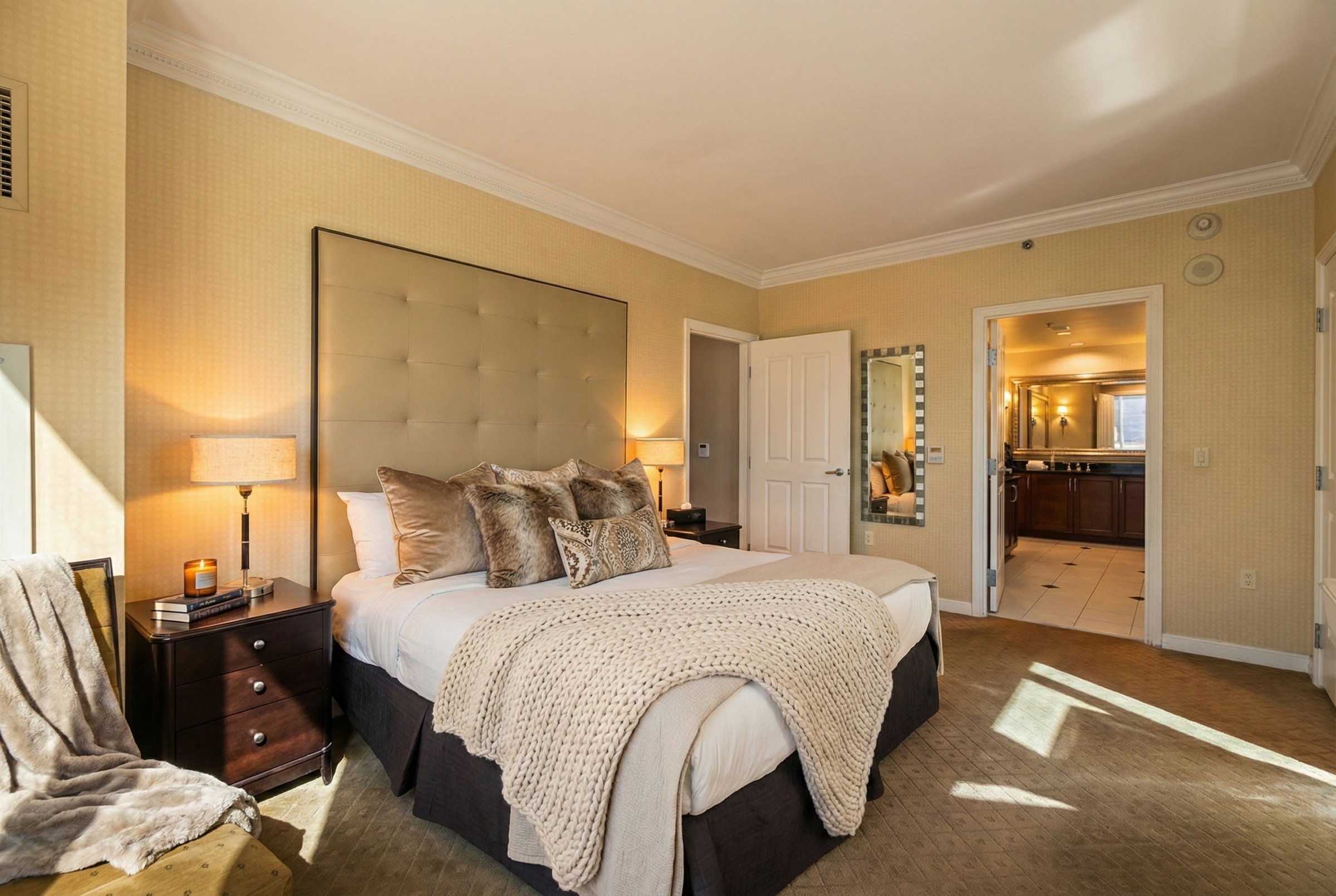 Bedroom suite