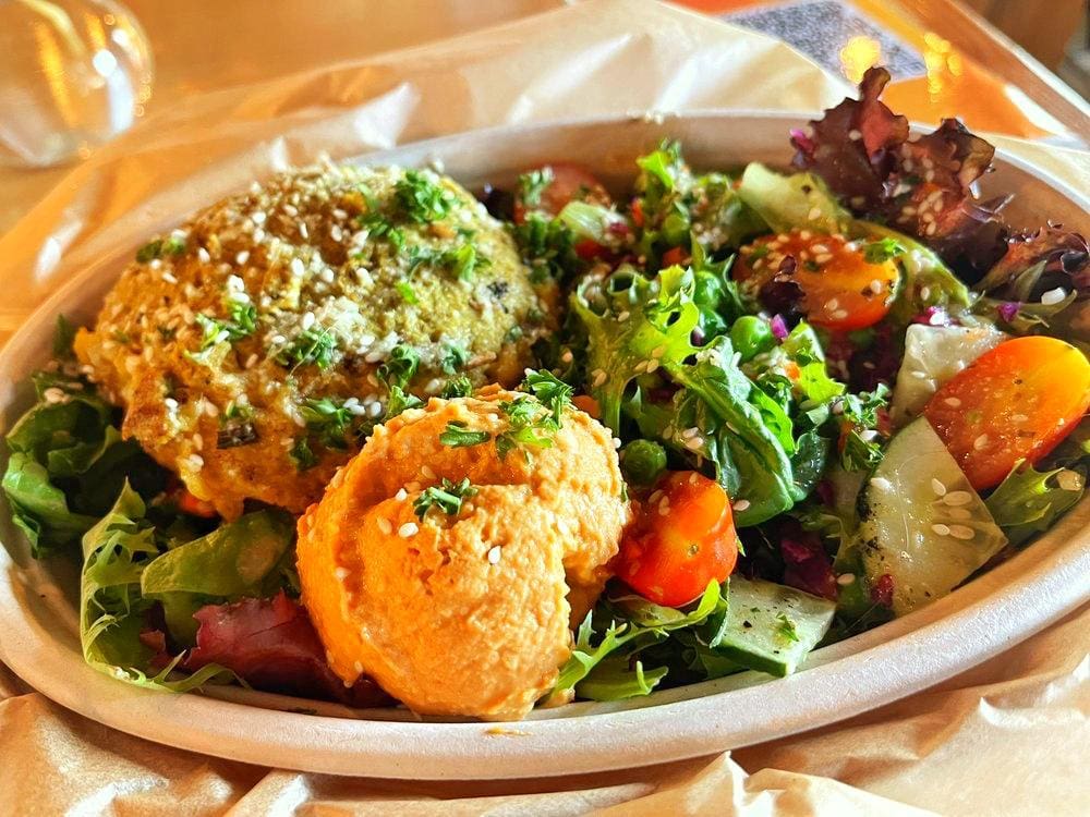 Food from the healthy hippie cafe in Medicine Park