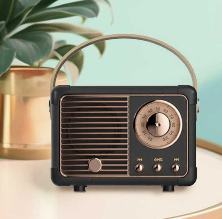 Retro Mini Radio