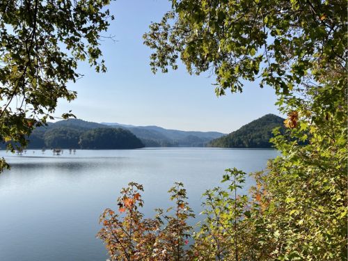 6529785899efc5e2a0cdd288 parksville lake ocoee tennessee