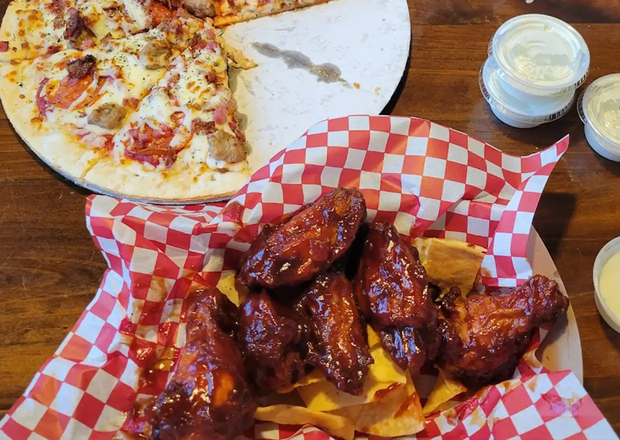 6528ad5dd496beba9b4d84ea bus bar and grill places to eat in benton tn.psd