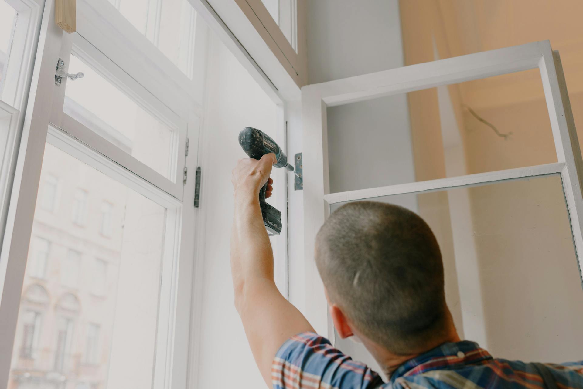 Window repair for property maintenance