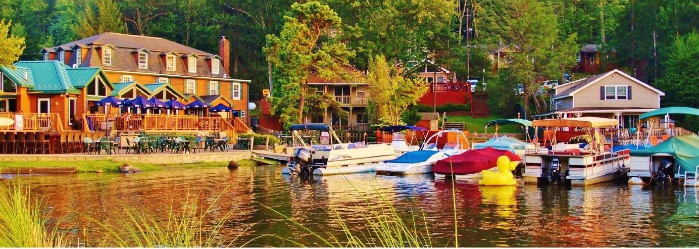 Boats docked at Nick's Lake House