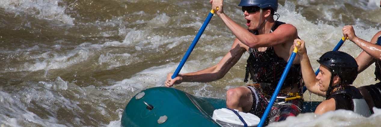 Whiteriver rafitng, one of many things to do in Pocono Mountain in summer