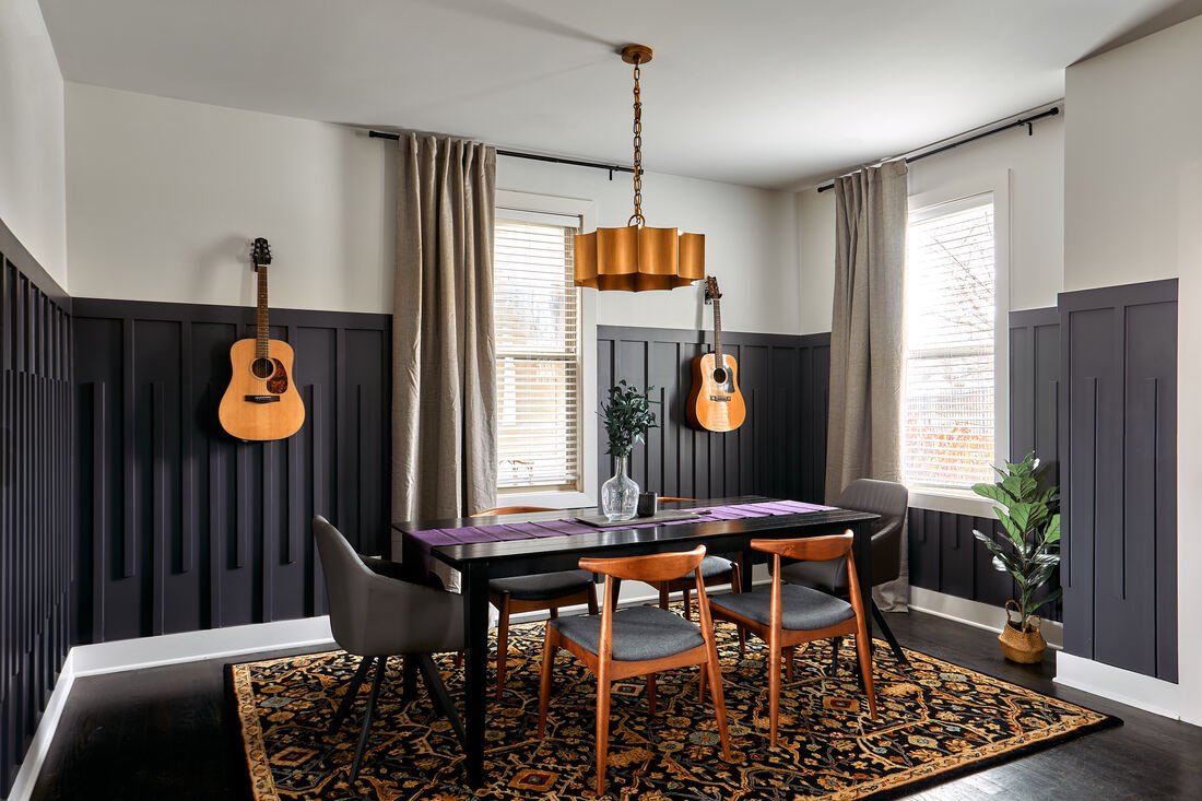 Short-term rental dining area