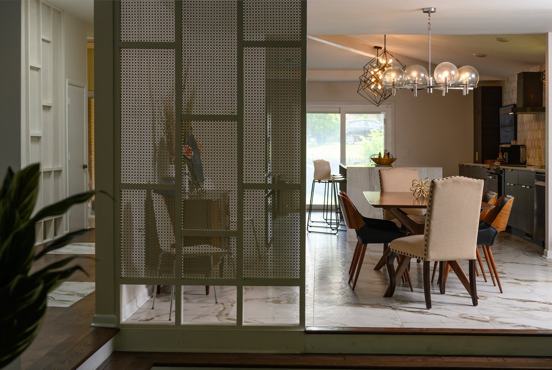Dining room with original midcentury partitions at Nashville home