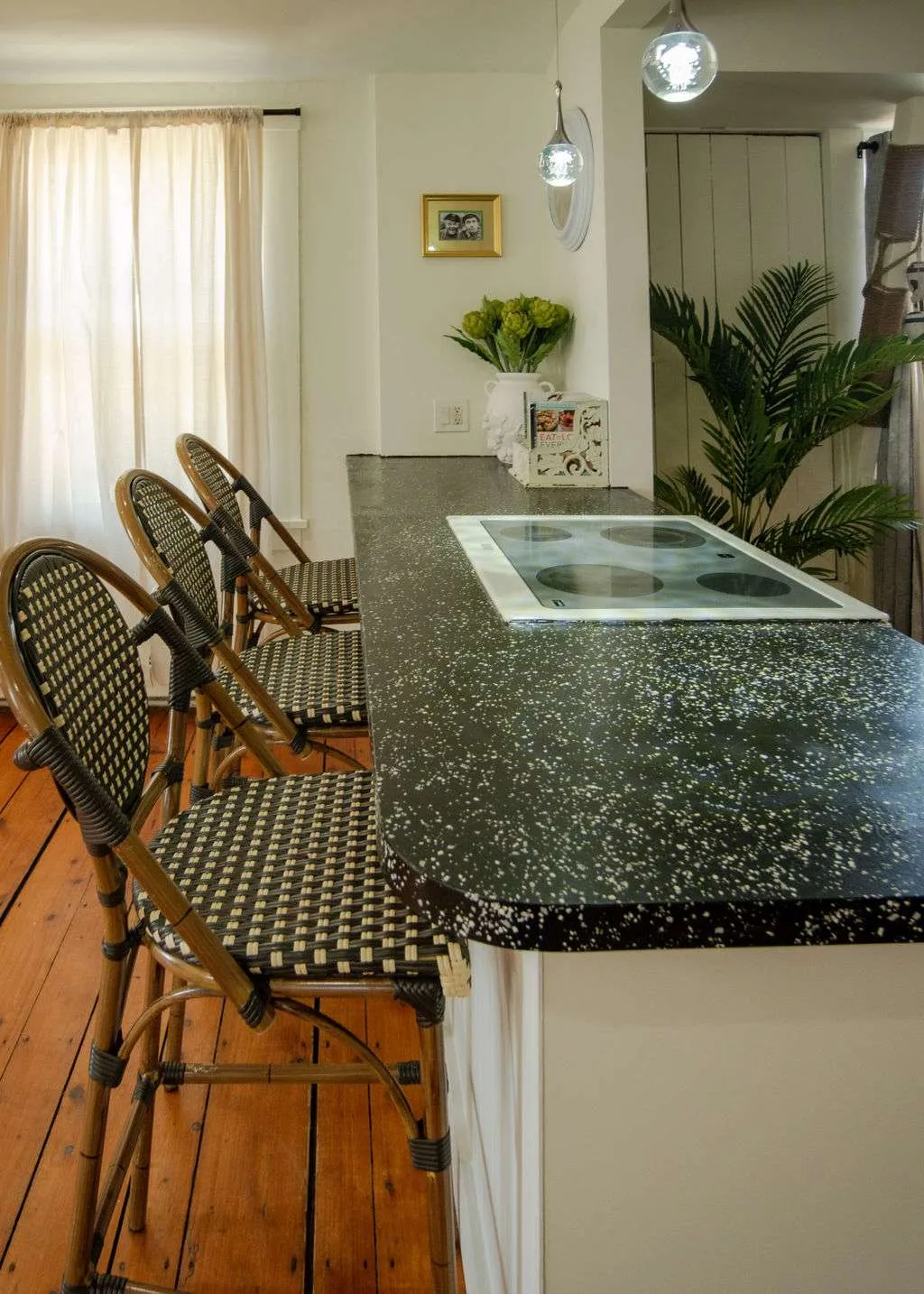 Swampscott MA barstools and Island