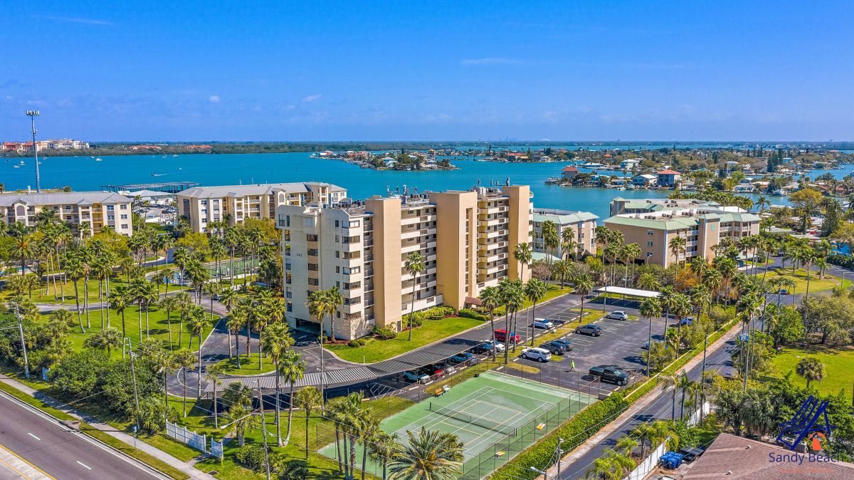 boca vista building