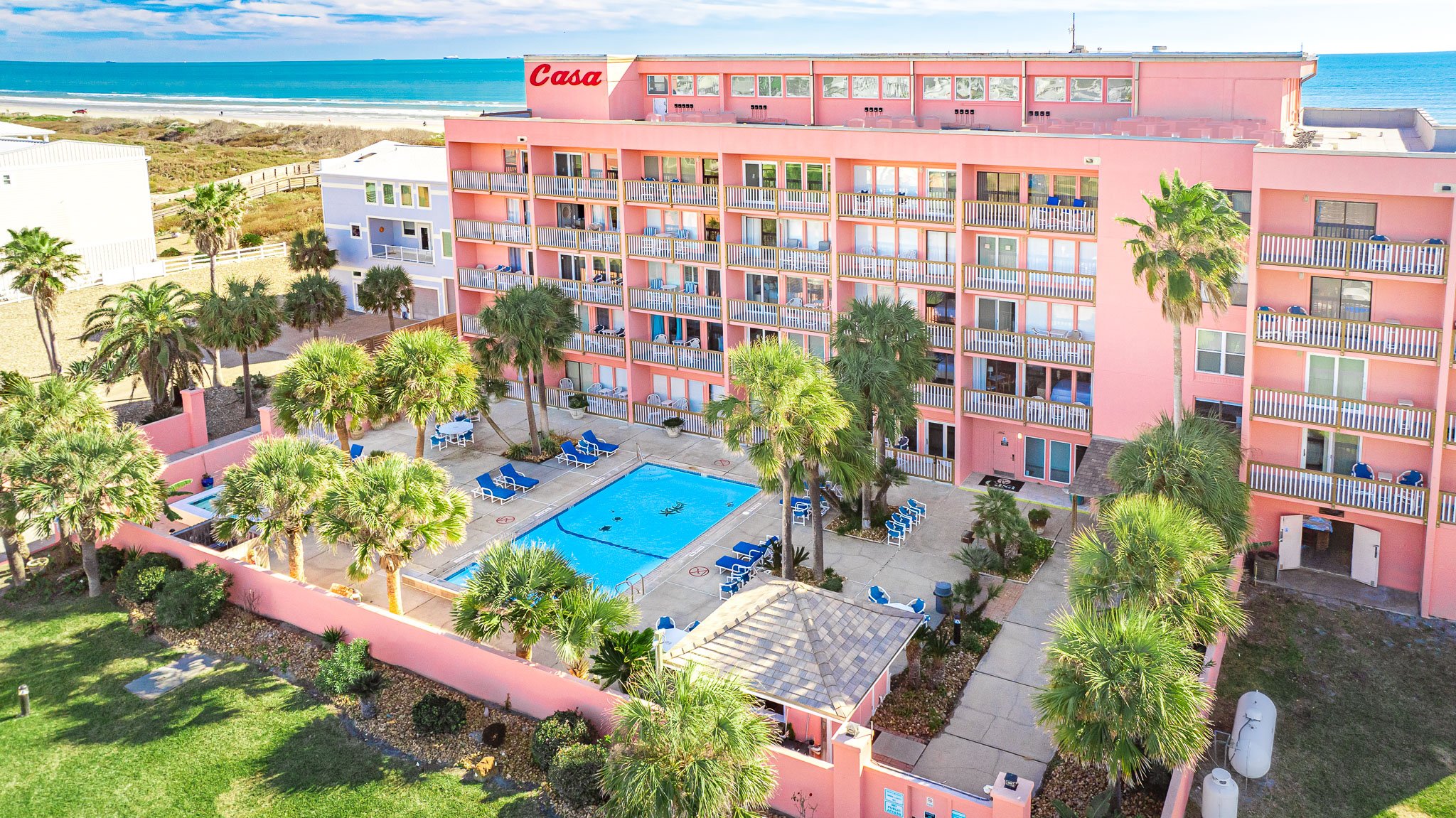 Resort Condos vs. Hotels: Why Condos Offer a Superior Stay