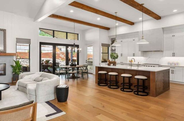 https://lirp.cdn-website.com/07b951fa/dms3rep/multi/opt/Sustainable-Interior-Design-Eco-Friendly-Trends-and-Practices-640w.jpg