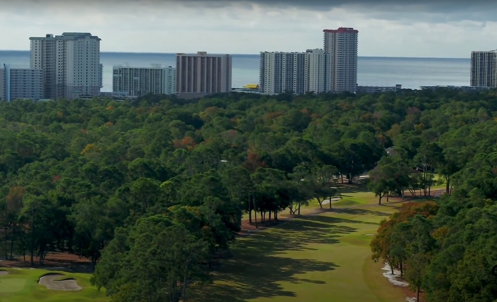 Aerial view of a Myrtle Beach course with the ocean in the background