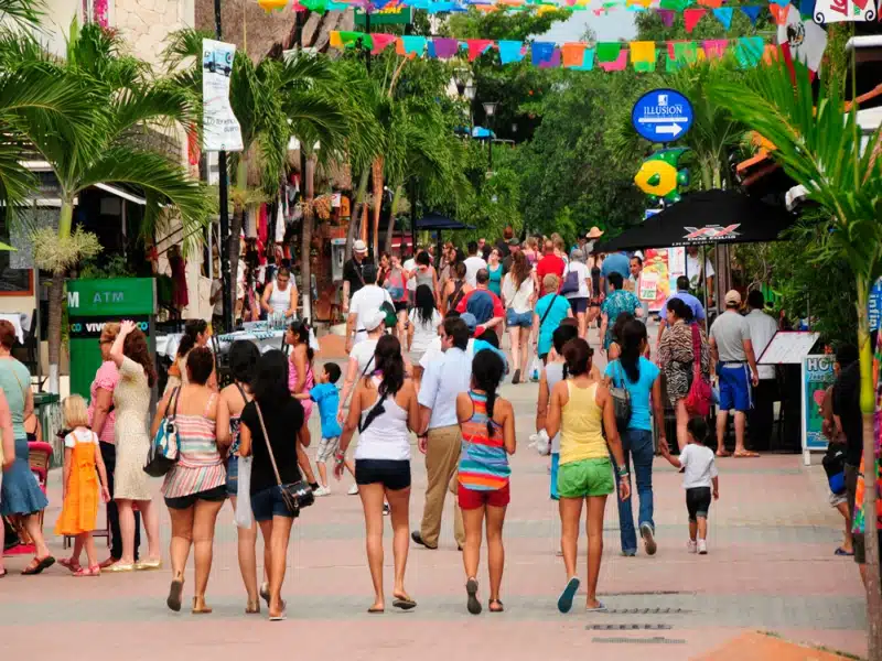 caminar por playa del carmen