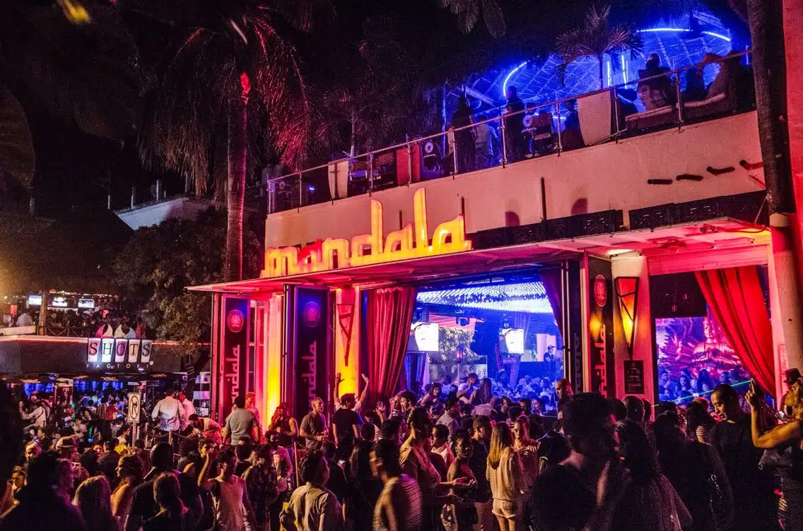 cosas que hacer por la noche en playa del carmen
