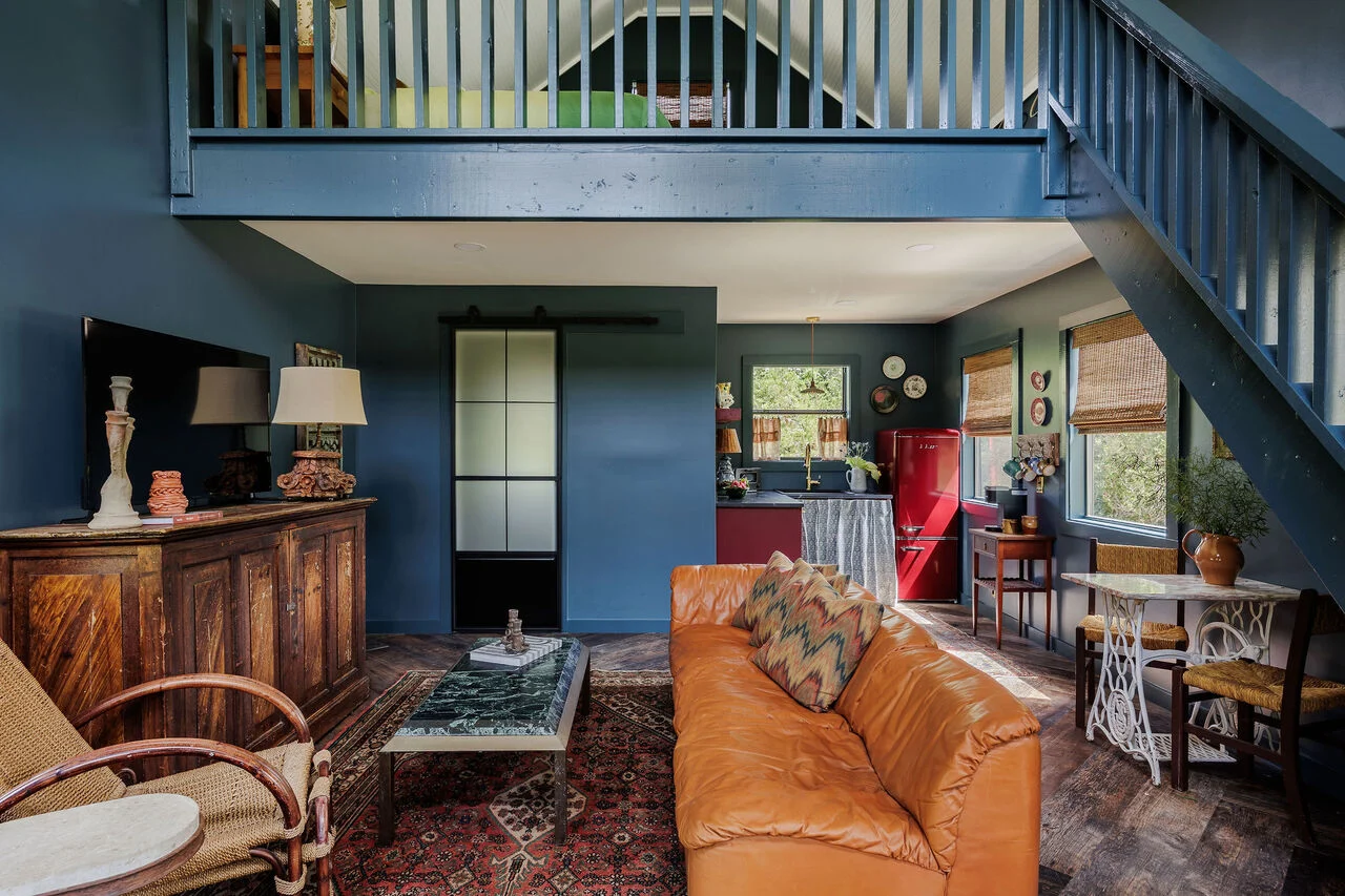 cabin rental near Austin