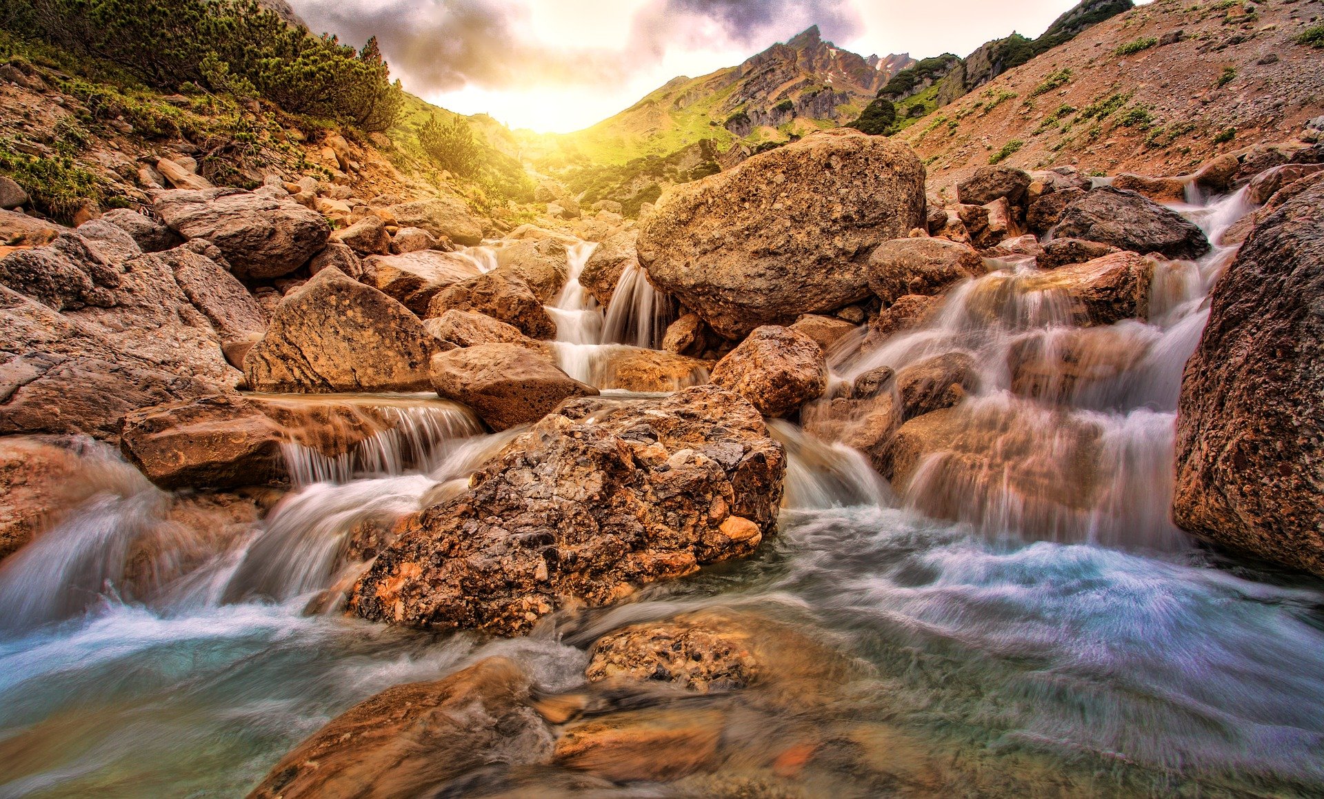 Check out Pedernales falls on your list of Fun Dripping springs things to do
