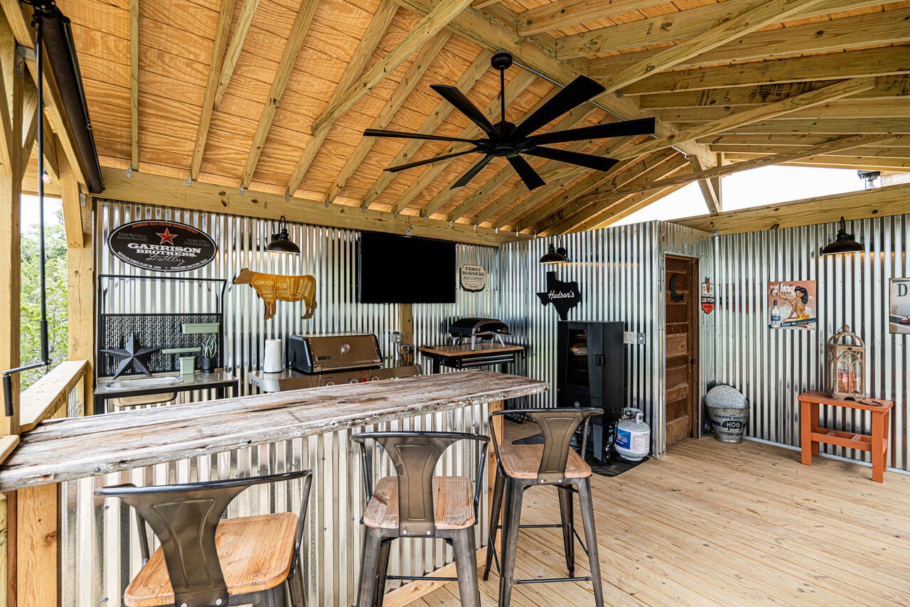 The living room inside of this Ranchito del Cielo
