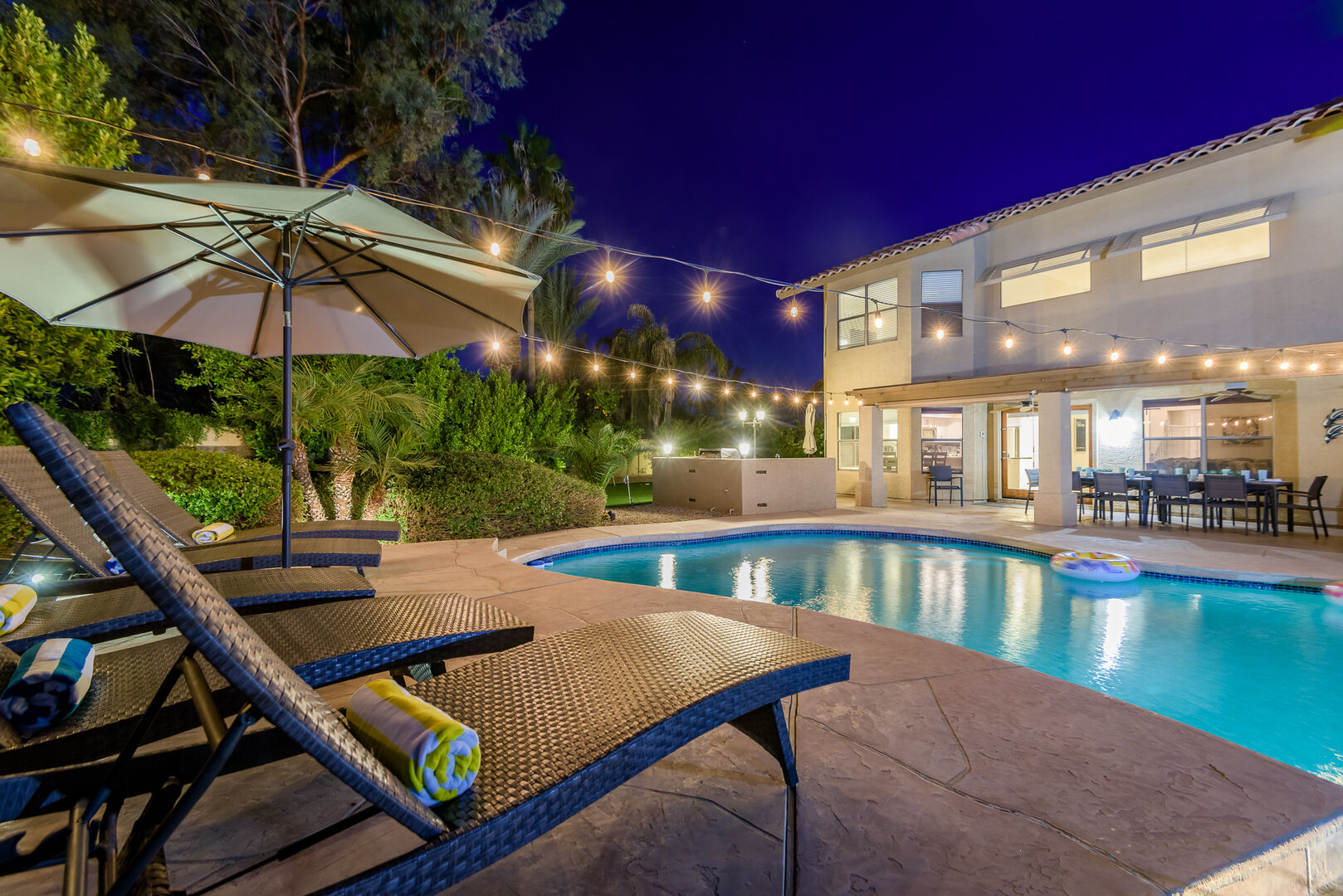 father's day getaway phoenix rental with pool