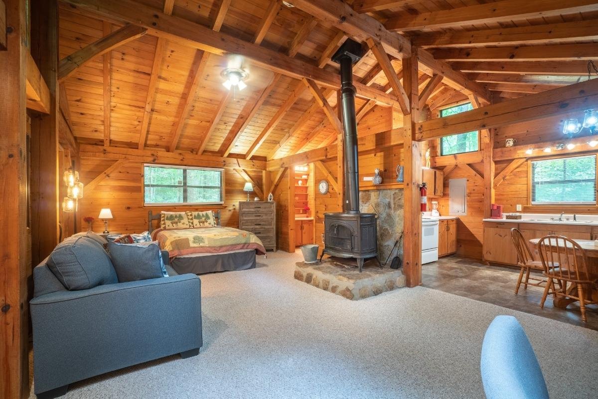 Lazy Bear Den