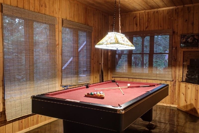 Bear FootinPool Table-Large