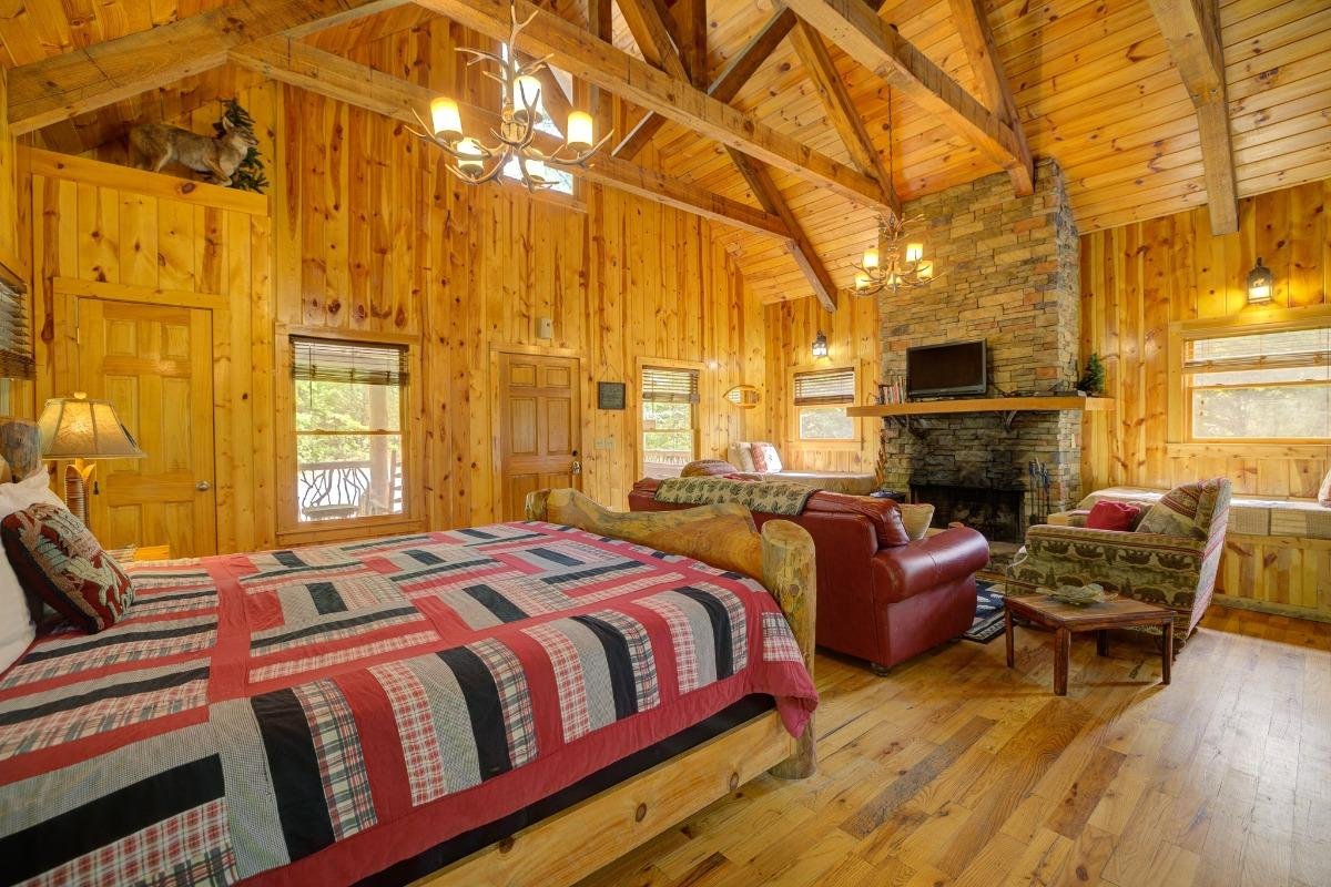 Moose Creek Lodge