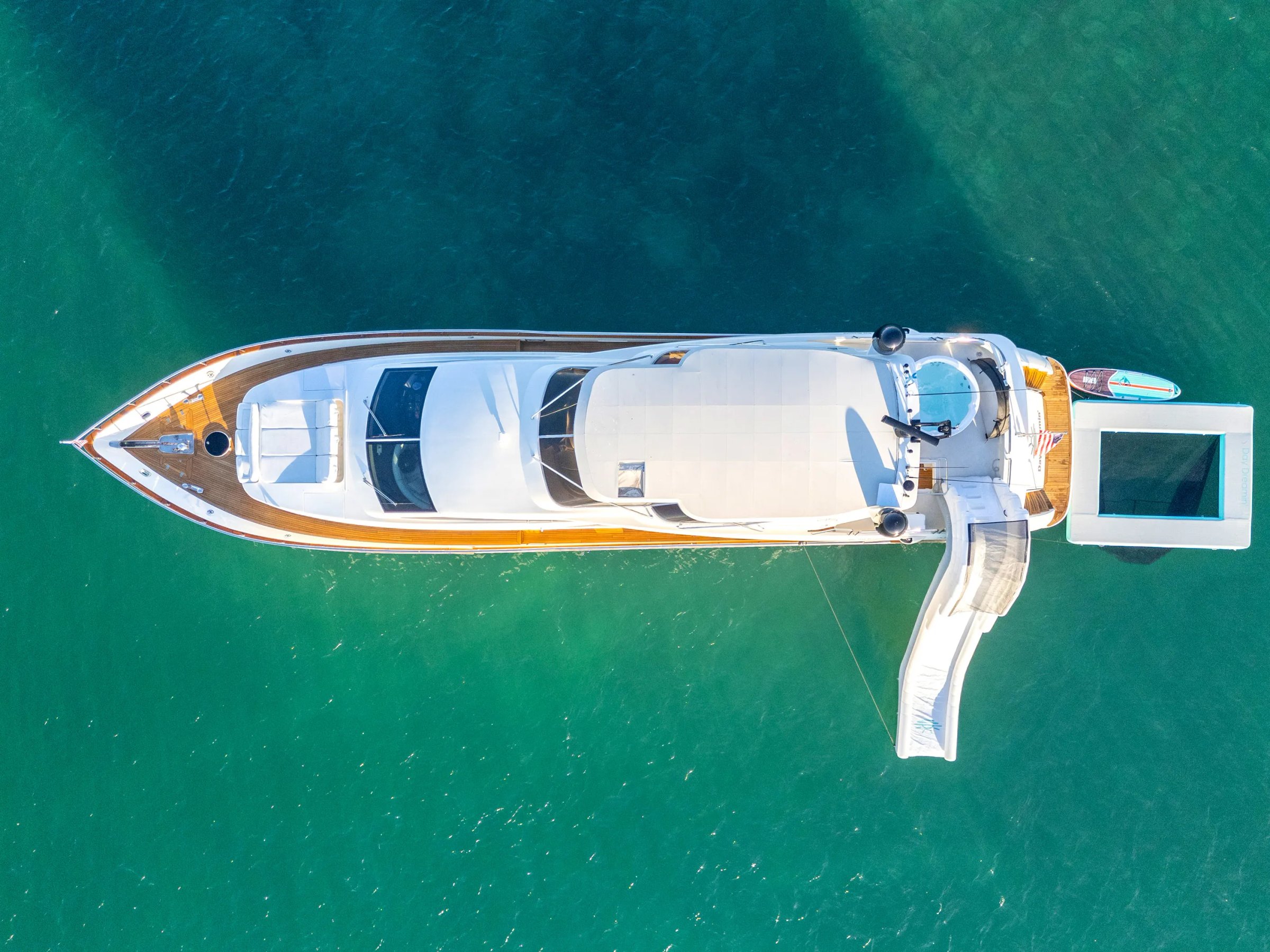 90' Azimut Day Dreaming