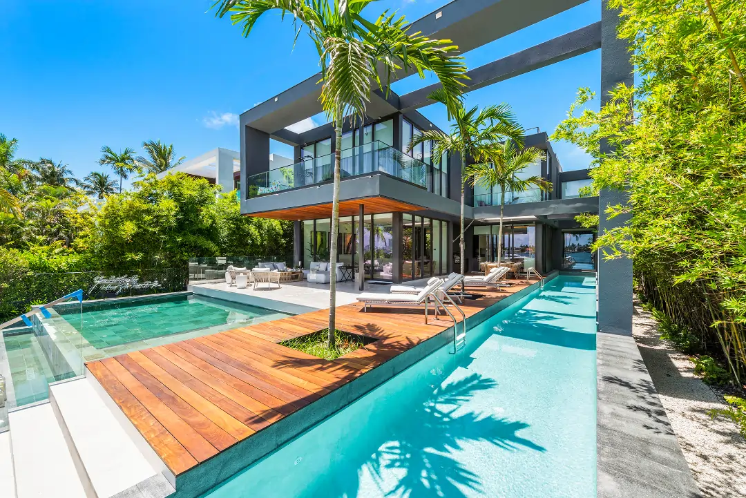 Miami Villa Rentals: Live Like a Local in Downtown-Adjacent Luxury