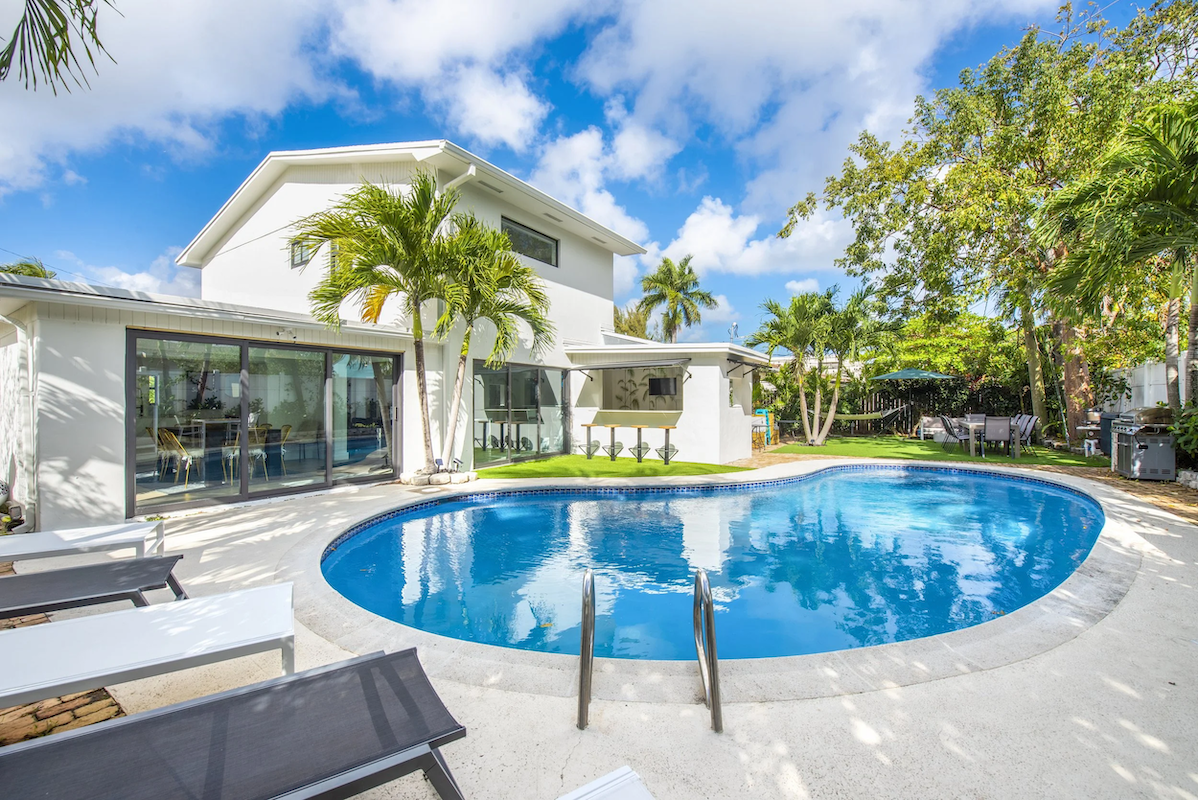 Downtown Miami Villas: Stay Close to the Action in Style