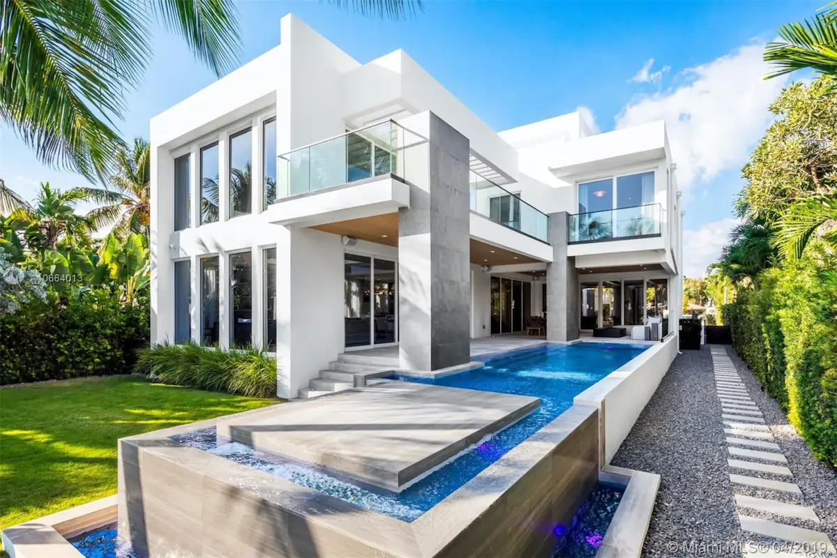How to Find the Perfect Miami Villa for Your Travel Style