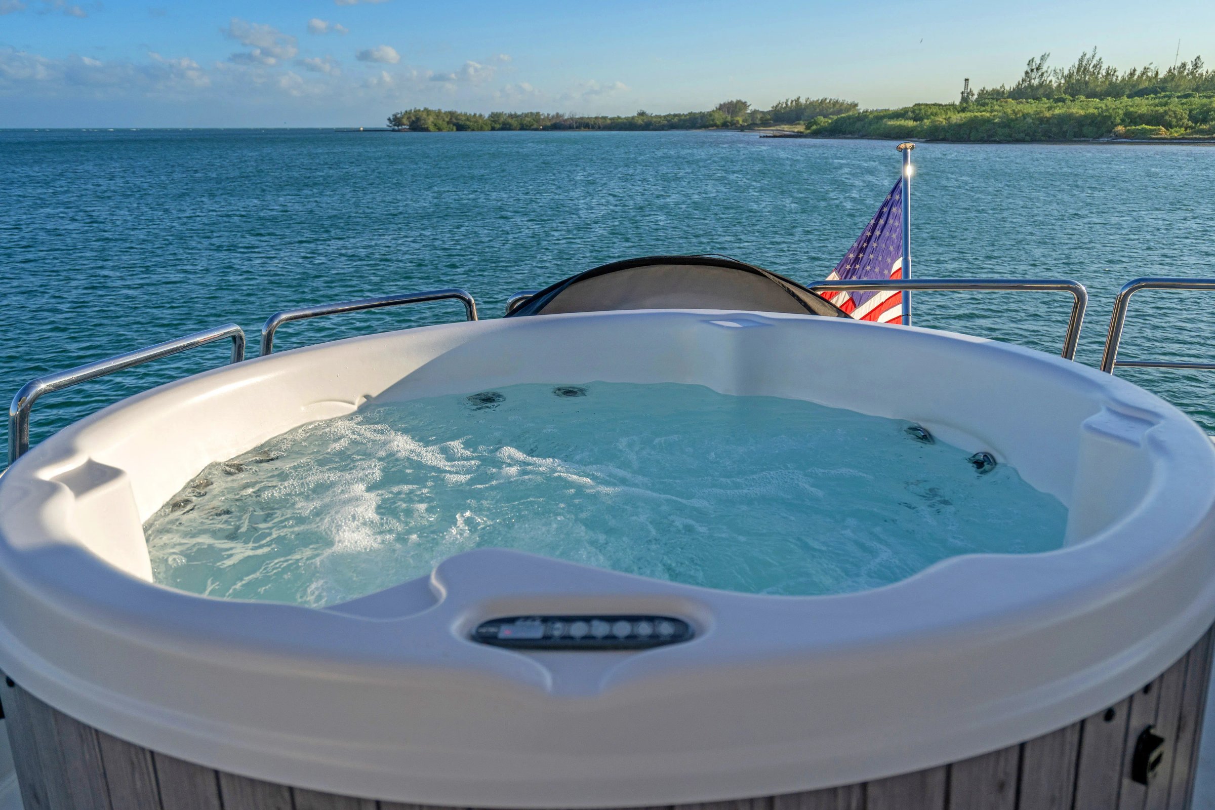 90' Azimut Day Dreaming