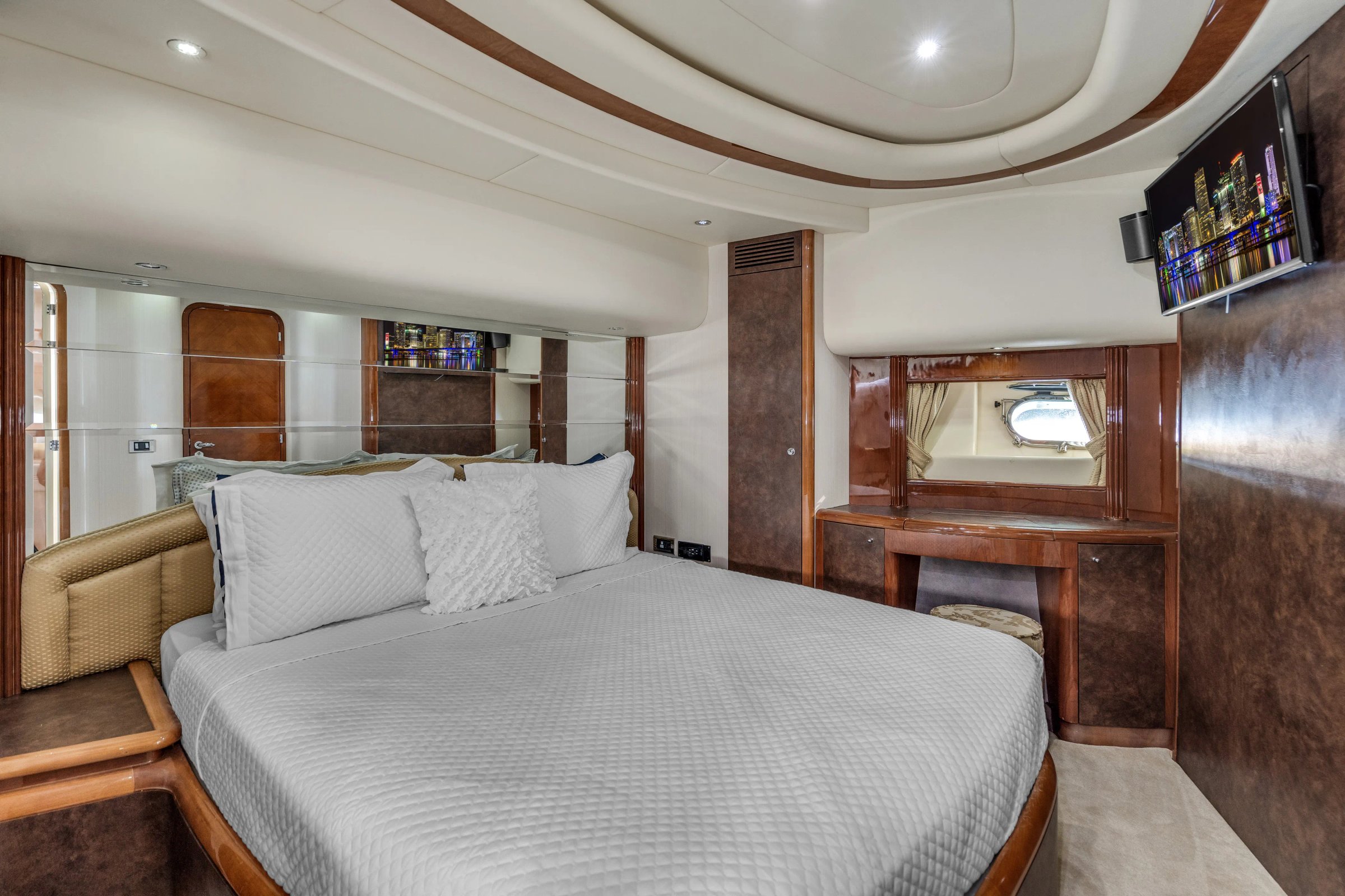 90' Azimut Day Dreaming