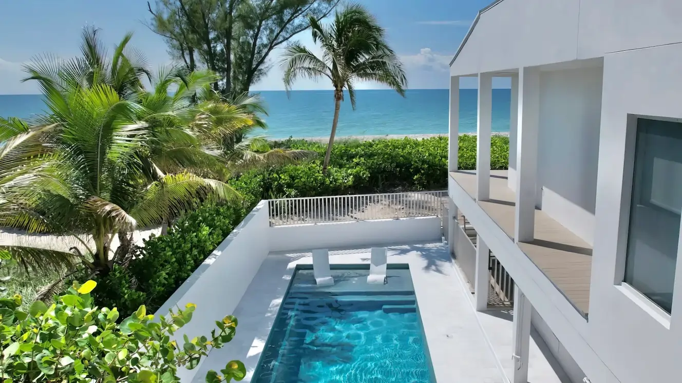 How to Book the Best Luxury Villa in Miami for Your Trip